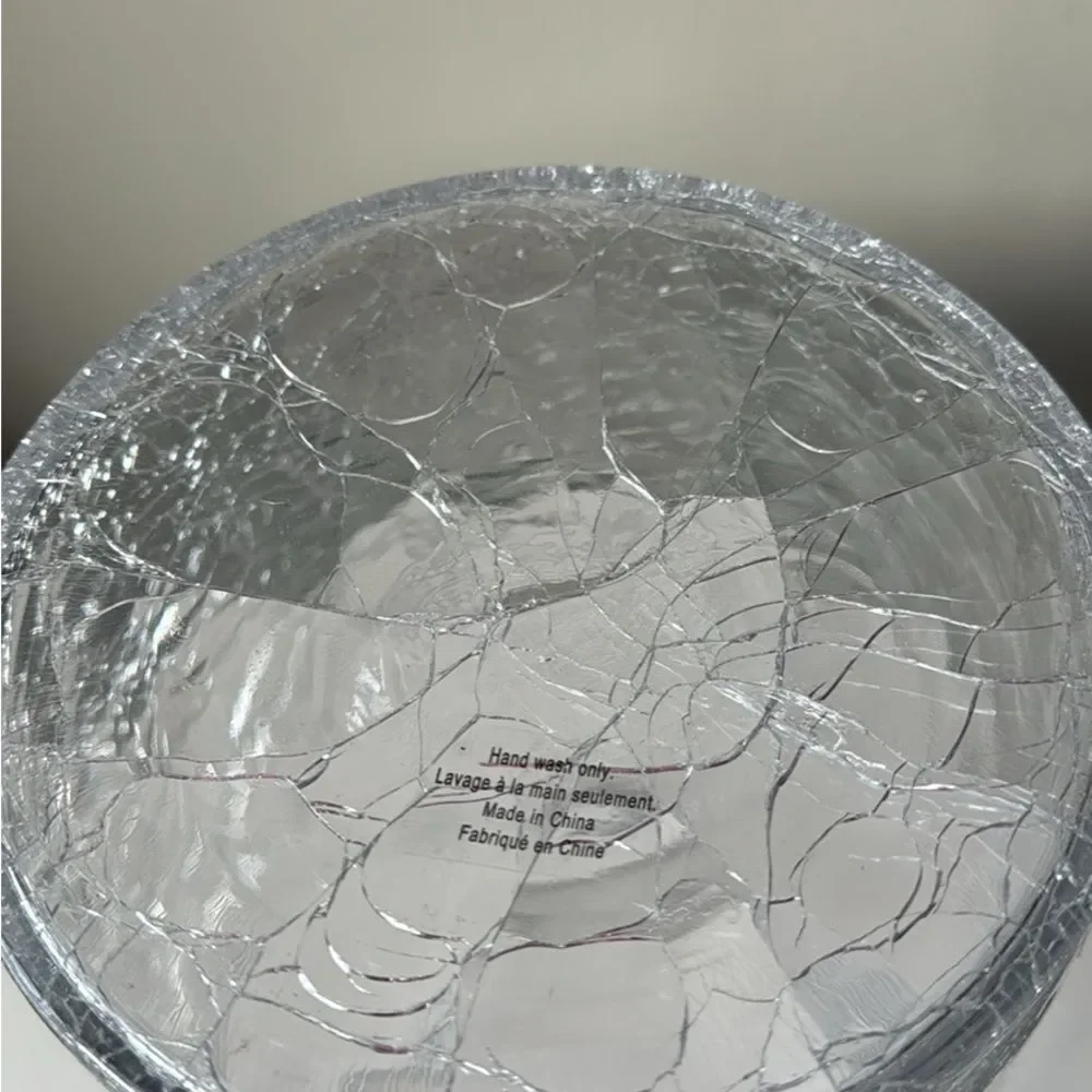 Elegant Glass Candle Holder  with Crackle Design